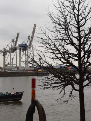 Hello from Hamburg in Deutschland: Annie Way unterwegs